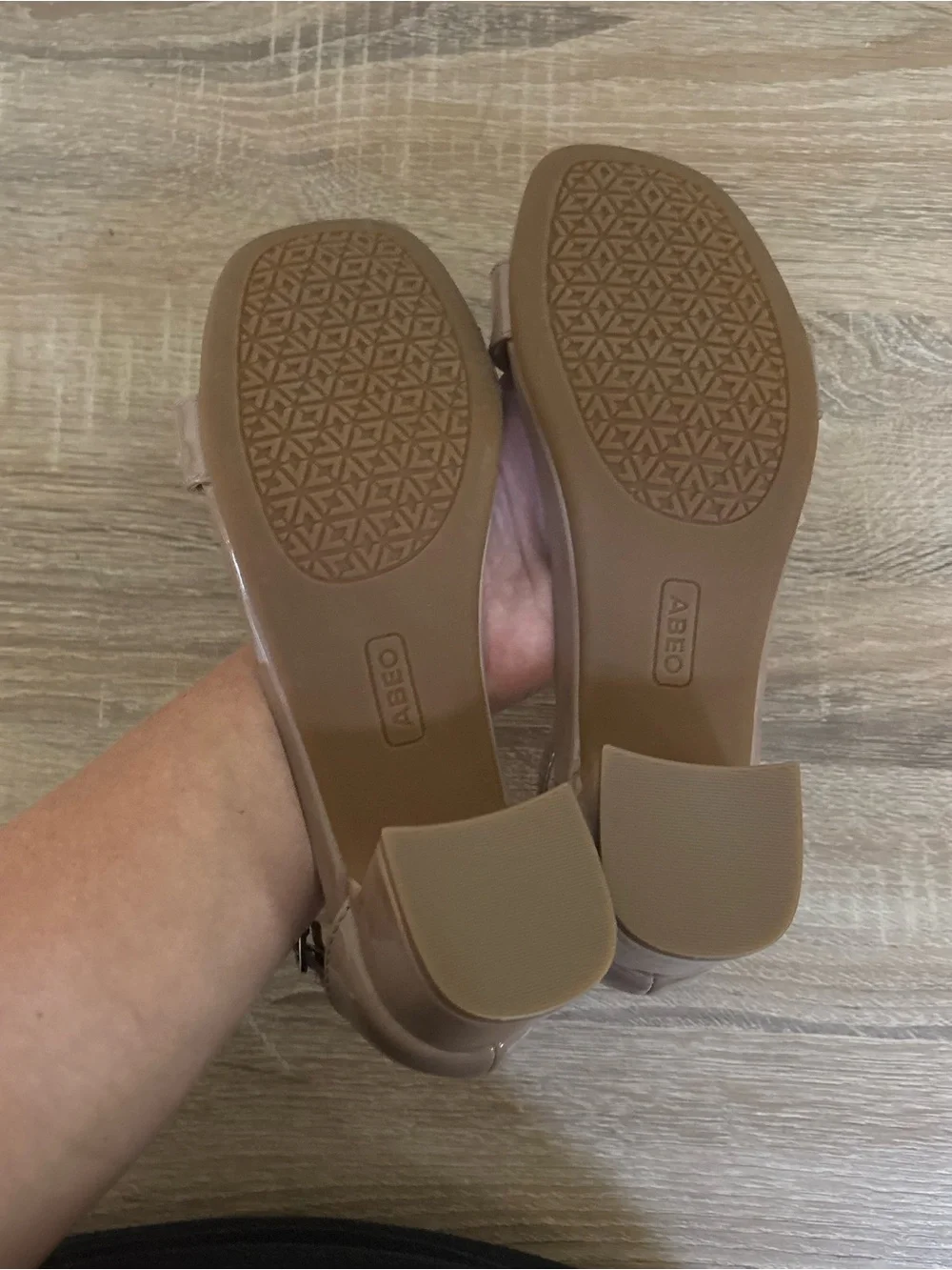 Abeo sleek patent